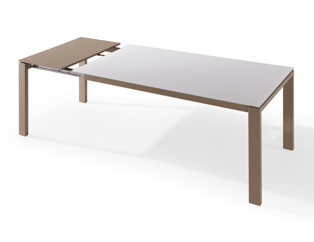 Extension mechanism of the Arquus table