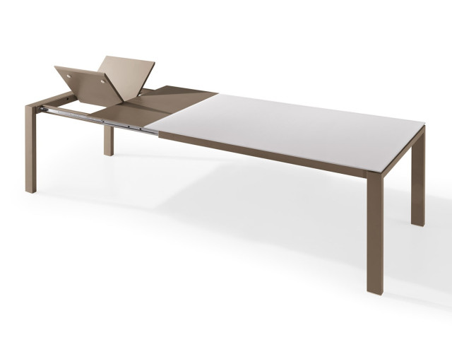 Detailed process of the extension mechanism of the Arquus table